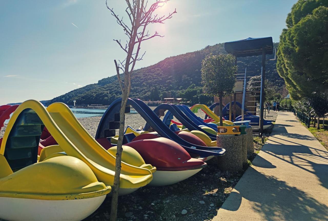 Apartment Noemi With A Direct Beach View Rabac Exterior photo