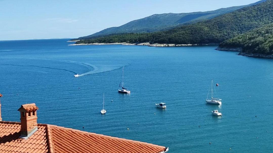 Apartment Noemi With A Direct Beach View Rabac Exterior photo