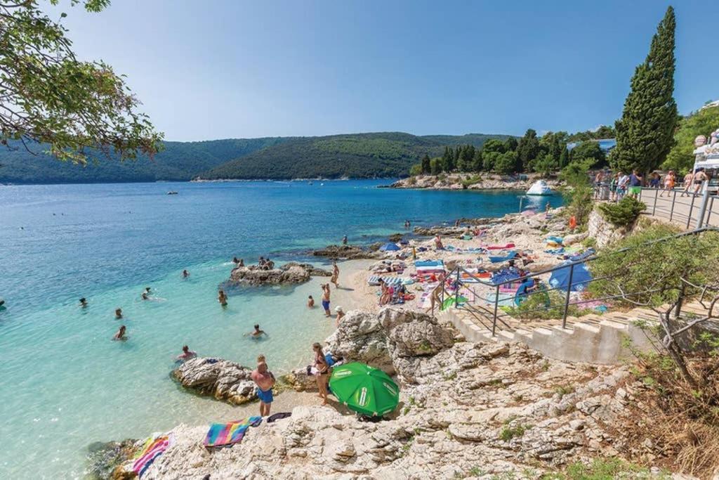 Apartment Noemi With A Direct Beach View Rabac Exterior photo